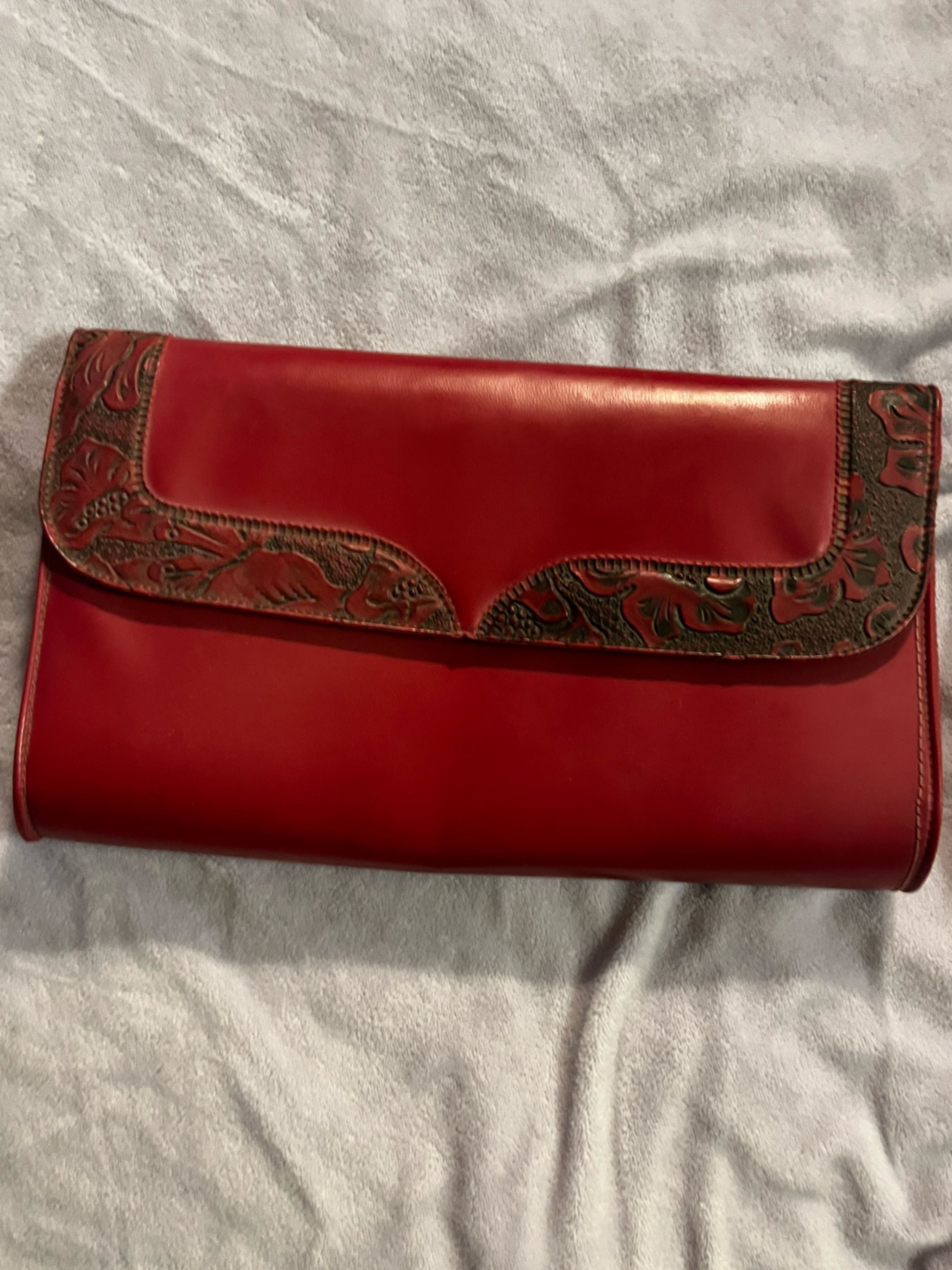 Vintage Clutch Red